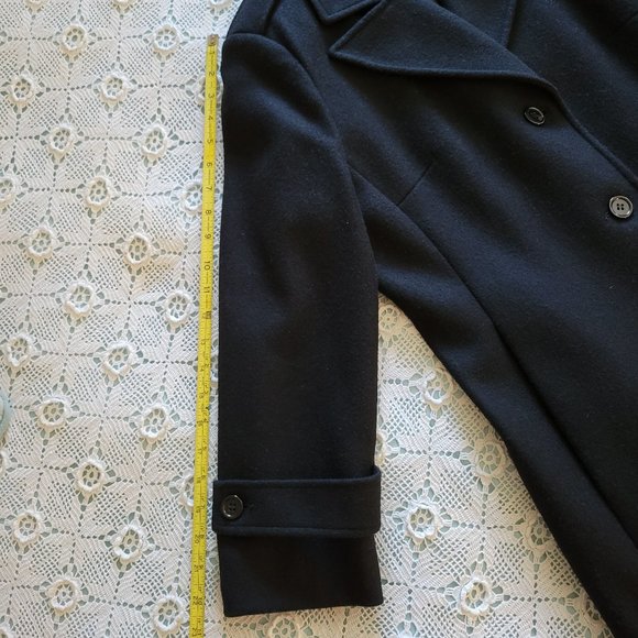 100% Wool Winter Coat | Like New | Petite Size 6 | Black | MetroStyle - Picture 8 of 13